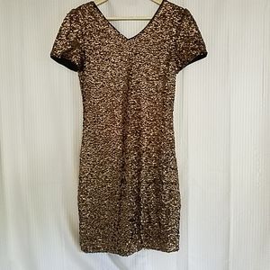 ((She & Sky)) Gold Sequin Dress